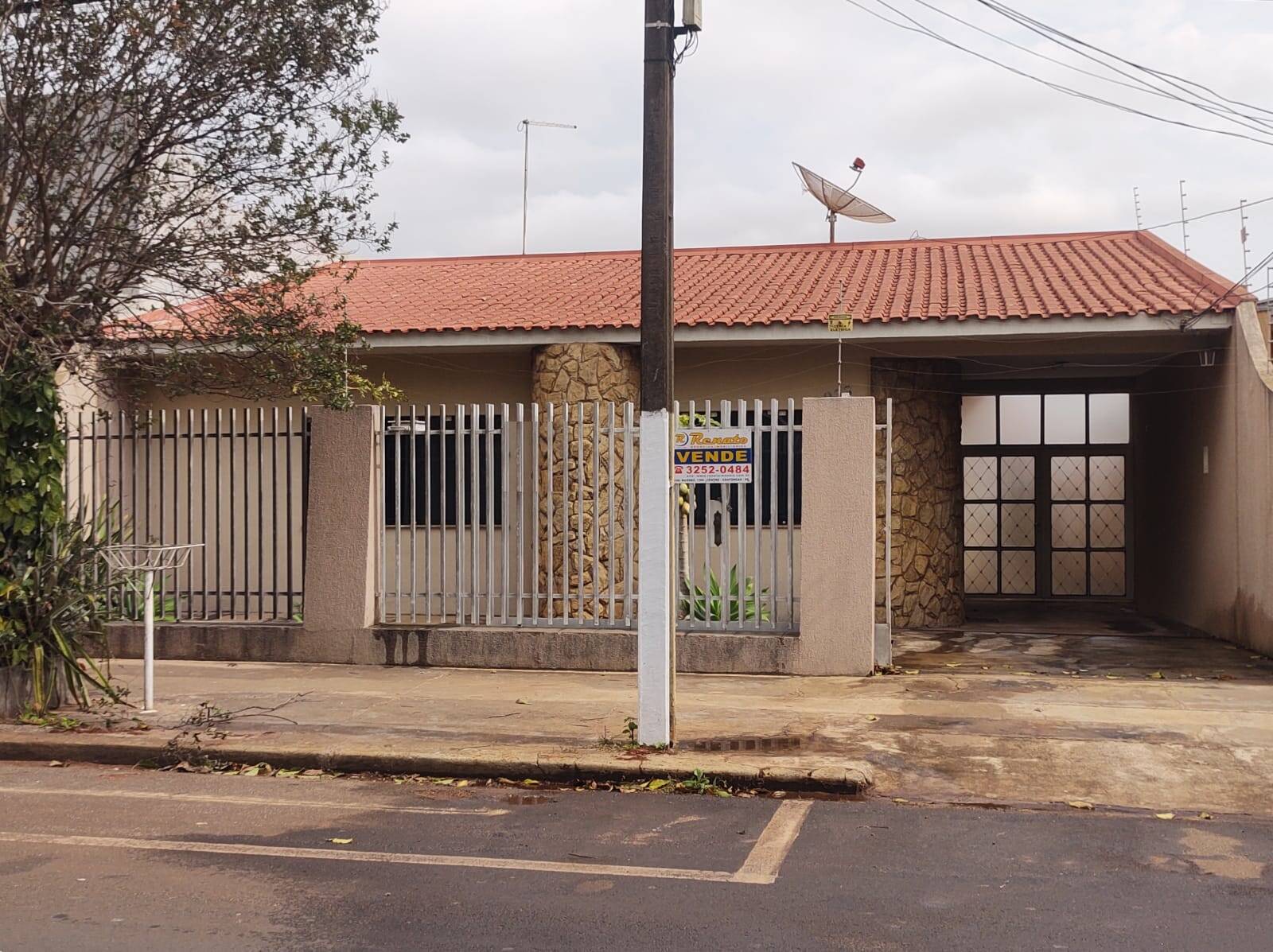 #5422 - Casa para Venda em Arapongas - PR